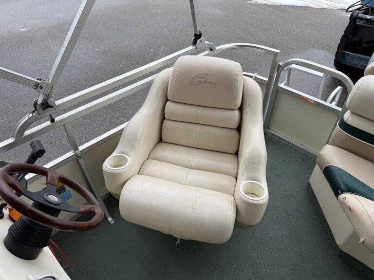 2002 Bennington 2250 LX US-ETW14139F102 [photo 9]